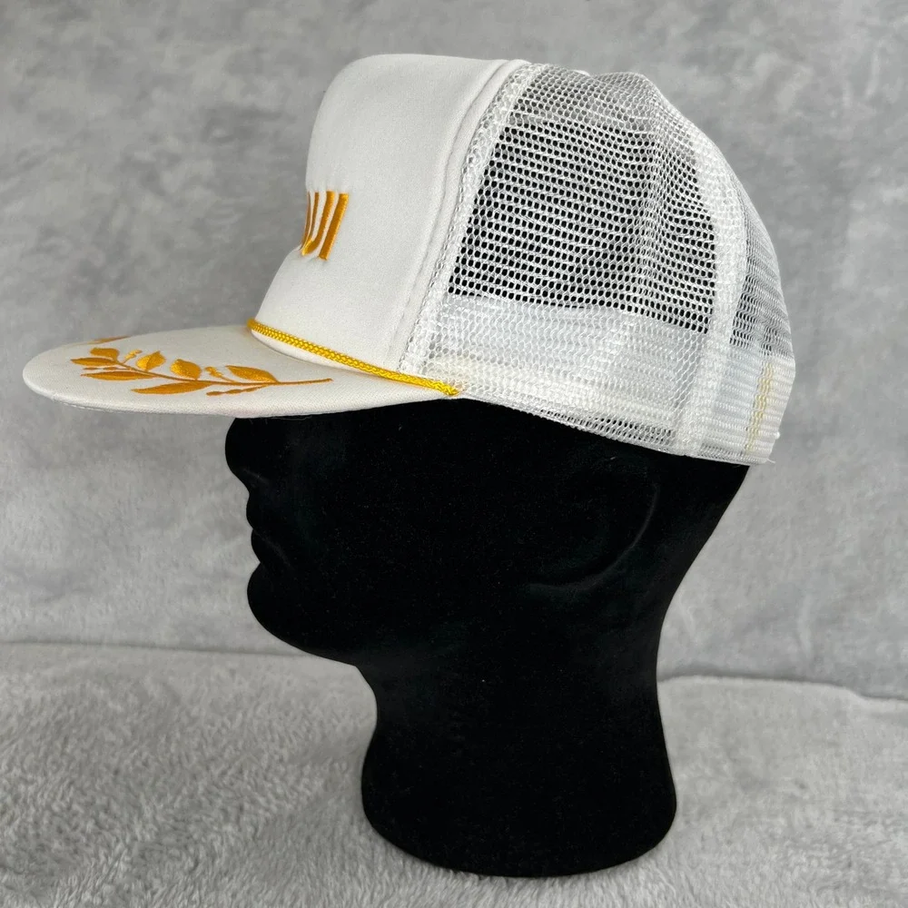 Vintage Maui Hawaii Trucker Hat White 90s Mesh Snapback Surf Island Souvenir